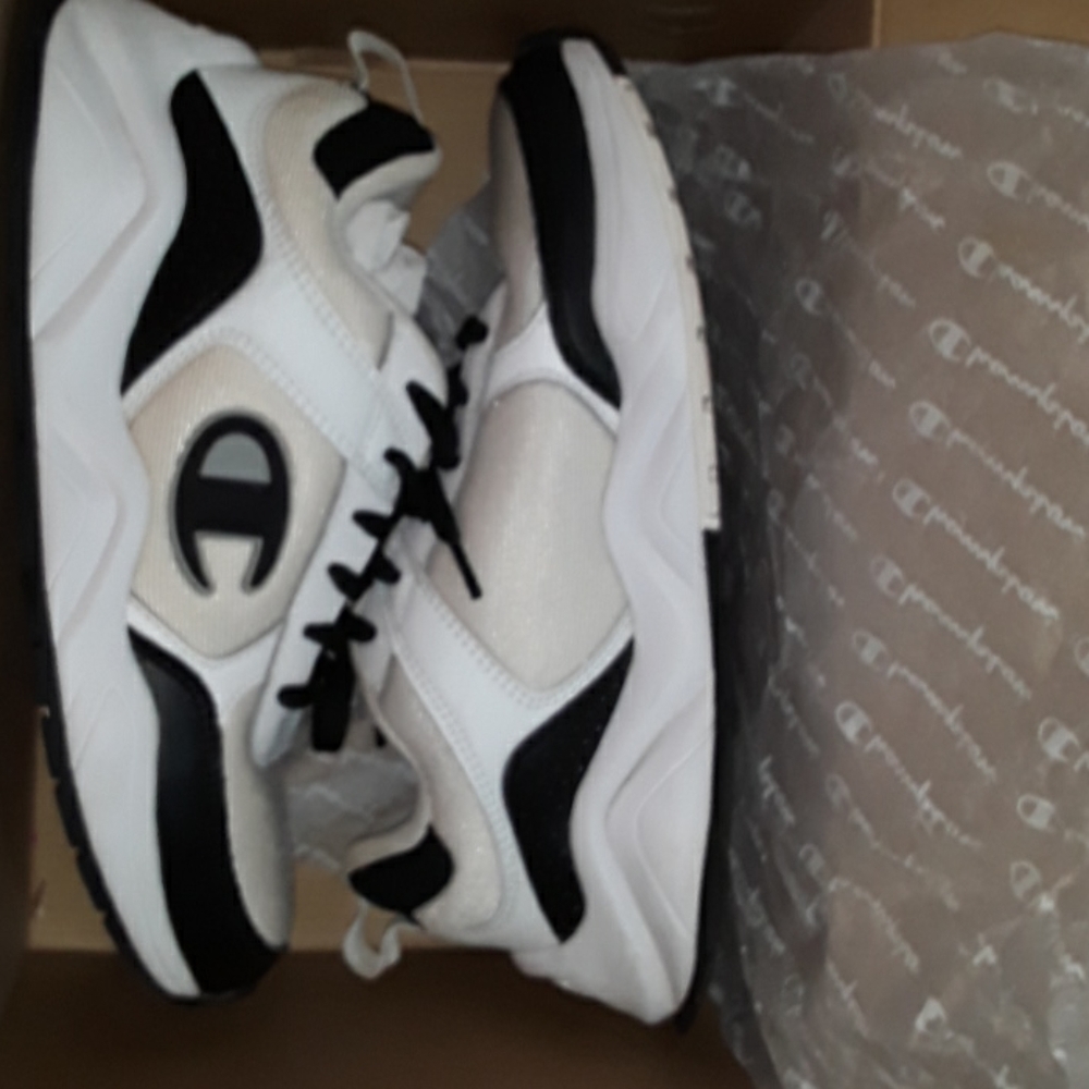 Champion classic leather logo C93 eighteen sneaker